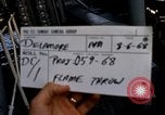 Standbild Monitor Flamme Boot South China Sea, 1968, aus Sekunde 8 historischem Filmmaterial Videoclip 65675068274
