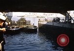 Standbild Monitor Flamme Boot South China Sea, 1968, aus Sekunde 21 historischem Filmmaterial Videoclip 65675068274
