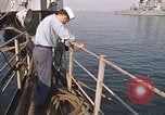 Standbild Monitor Flamme Boot South China Sea, 1968, aus Sekunde 52 historischem Filmmaterial Videoclip 65675068274