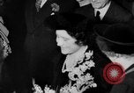 Standbild Königin Mutter London England Vereinigtes Königreich, 1937, aus Sekunde 27 historischem Filmmaterial Videoclip 65675068284