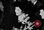 Standbild Königin Mutter London England Vereinigtes Königreich, 1937, aus Sekunde 28 historischem Filmmaterial Videoclip 65675068284