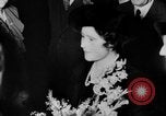 Standbild Königin Mutter London England Vereinigtes Königreich, 1937, aus Sekunde 30 historischem Filmmaterial Videoclip 65675068284
