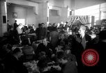 Immagine di Raffinato ristorante di Praga Praga Cecoslovacchia, 1938, secondo 28 filmato di repertorio 65675068294
