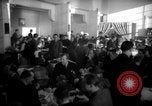 Immagine di Raffinato ristorante di Praga Praga Cecoslovacchia, 1938, secondo 29 filmato di repertorio 65675068294
