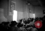 Immagine di Raffinato ristorante di Praga Praga Cecoslovacchia, 1938, secondo 39 filmato di repertorio 65675068294