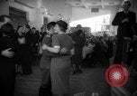 Immagine di Raffinato ristorante di Praga Praga Cecoslovacchia, 1938, secondo 46 filmato di repertorio 65675068294