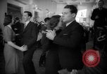 Immagine di Raffinato ristorante di Praga Praga Cecoslovacchia, 1938, secondo 52 filmato di repertorio 65675068294