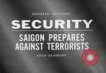 Immagine di Controlli di sicurezza Saigon Vietnam, 1967, secondo 18 filmato di repertorio 65675068299