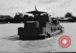 Immagine di Controlli di sicurezza Saigon Vietnam, 1967, secondo 23 filmato di repertorio 65675068299