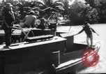 Immagine di Controlli di sicurezza Saigon Vietnam, 1967, secondo 46 filmato di repertorio 65675068299