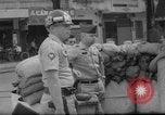 Immagine di Controlli di sicurezza Saigon Vietnam, 1967, secondo 62 filmato di repertorio 65675068299