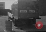 Standbild Lkw-fahrer Brooklyn New York City USA, 1967, aus Sekunde 38 historischem Filmmaterial Videoclip 65675068301