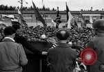 Image services religieux juif Dachau Allemagne, 1945, de la seconde 28 séquences d'archives historiques vidéo 65675068322