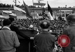 Image services religieux juif Dachau Allemagne, 1945, de la seconde 49 séquences d'archives historiques vidéo 65675068322