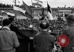 Image services religieux juif Dachau Allemagne, 1945, de la seconde 50 séquences d'archives historiques vidéo 65675068322