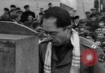 Immagine di Ebraica servizi religiosi Dachau Germania, 1945, secondo 51 filmato di repertorio 65675068323