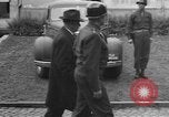 Image LES membres DU congrès AMÉRICAIN voient le camp de concentration de Buchenwald Weimar en Allemagne, 1945, de la seconde 32 séquences d'archives historiques vidéo 65675068326