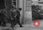 Image LES membres DU congrès AMÉRICAIN voient le camp de concentration de Buchenwald Weimar en Allemagne, 1945, de la seconde 39 séquences d'archives historiques vidéo 65675068326