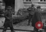 Image LES membres DU congrès AMÉRICAIN voient le camp de concentration de Buchenwald Weimar en Allemagne, 1945, de la seconde 44 séquences d'archives historiques vidéo 65675068326