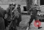 Image LES membres DU congrès AMÉRICAIN voient le camp de concentration de Buchenwald Weimar en Allemagne, 1945, de la seconde 53 séquences d'archives historiques vidéo 65675068326