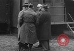 Image LES membres DU congrès AMÉRICAIN voient le camp de concentration de Buchenwald Weimar en Allemagne, 1945, de la seconde 56 séquences d'archives historiques vidéo 65675068326