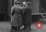 Image LES membres DU congrès AMÉRICAIN voient le camp de concentration de Buchenwald Weimar en Allemagne, 1945, de la seconde 57 séquences d'archives historiques vidéo 65675068326