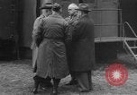 Image LES membres DU congrès AMÉRICAIN voient le camp de concentration de Buchenwald Weimar en Allemagne, 1945, de la seconde 58 séquences d'archives historiques vidéo 65675068326