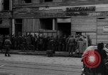 Immagine di Civili Duisburg Germania, 1945, secondo 6 filmato di repertorio 65675068327