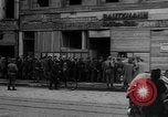 Immagine di Civili Duisburg Germania, 1945, secondo 11 filmato di repertorio 65675068327