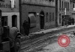 Standbild gepanzerten Spalten Dinkelsbühl Deutschland, 1945, aus Sekunde 17 historischem Filmmaterial Videoclip 65675068330