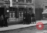Standbild gepanzerten Spalten Dinkelsbühl Deutschland, 1945, aus Sekunde 33 historischem Filmmaterial Videoclip 65675068330