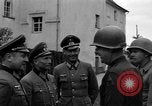 Standbild Kaplan Deggendorf Deutschland, 1945, aus Sekunde 38 historischem Filmmaterial Videoclip 65675068331