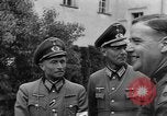 Standbild Kaplan Deggendorf Deutschland, 1945, aus Sekunde 47 historischem Filmmaterial Videoclip 65675068331
