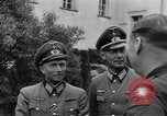 Standbild Kaplan Deggendorf Deutschland, 1945, aus Sekunde 48 historischem Filmmaterial Videoclip 65675068331