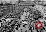 Image mariage royal Nancy France, 1951, de la seconde 49 séquences d'archives historiques vidéo 65675068336
