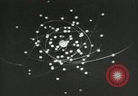 Standbild Struktur des Atoms zu den Kindern erklärt Kanada, 1948, aus Sekunde 5 historischem Filmmaterial Videoclip 65675068343
