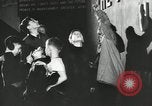 Standbild Struktur des Atoms zu den Kindern erklärt Kanada, 1948, aus Sekunde 17 historischem Filmmaterial Videoclip 65675068343