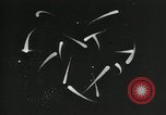 Standbild Struktur des Atoms zu den Kindern erklärt Kanada, 1948, aus Sekunde 37 historischem Filmmaterial Videoclip 65675068343