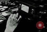 Standbild radioaktive Isotope Kanada, 1948, aus Sekunde 27 historischem Filmmaterial Videoclip 65675068346