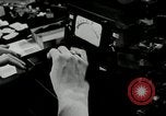 Standbild radioaktive Isotope Kanada, 1948, aus Sekunde 31 historischem Filmmaterial Videoclip 65675068346