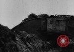 Standbild Battlefield Szenen Ersten Weltkrieg Frankreich, 1917, aus Sekunde 37 historischem Filmmaterial Videoclip 65675068359