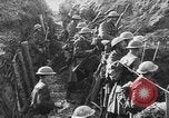 Standbild Battlefield Szenen Ersten Weltkrieg Frankreich, 1917, aus Sekunde 57 historischem Filmmaterial Videoclip 65675068359
