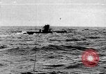 Image British navire torpillé et coulé Première Guerre Mondiale Théâtre européen, 1917, de la seconde 1 séquences d'archives historiques vidéo 65675068362