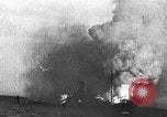 Image British navire torpillé et coulé Première Guerre Mondiale Théâtre européen, 1917, de la seconde 21 séquences d'archives historiques vidéo 65675068362