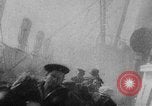Image British navire torpillé et coulé Première Guerre Mondiale Théâtre européen, 1917, de la seconde 42 séquences d'archives historiques vidéo 65675068362