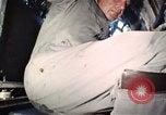 Standbild Crew von B-52D Flugzeuge Thailand, 1970, aus Sekunde 9 historischem Filmmaterial Videoclip 65675068365