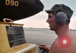Standbild Crew von B-52D Flugzeuge Thailand, 1970, aus Sekunde 57 historischem Filmmaterial Videoclip 65675068365