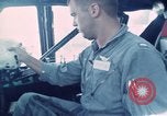 Image Équipage de B-52D aircraft en Thaïlande, 1970, de la seconde 13 séquences d'archives historiques vidéo 65675068366
