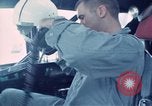 Image Équipage de B-52D aircraft en Thaïlande, 1970, de la seconde 15 séquences d'archives historiques vidéo 65675068366