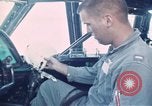 Image Équipage de B-52D aircraft en Thaïlande, 1970, de la seconde 18 séquences d'archives historiques vidéo 65675068366
